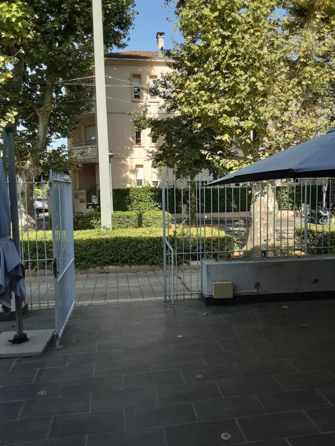 Hotel Le Saint Eloi Montpellier Ngoại thất bức ảnh